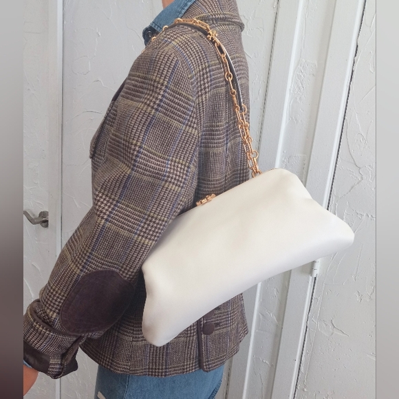 Tory Burch Cleo Shoulder Bag in New Ivory, Large size Frame bag. - Picture 2 of 16